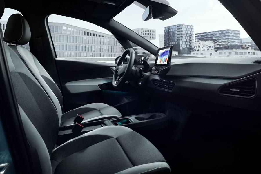 Интерьер Volkswagen ID.3 1st 2019 года  (WW) (фото 38 из 48)